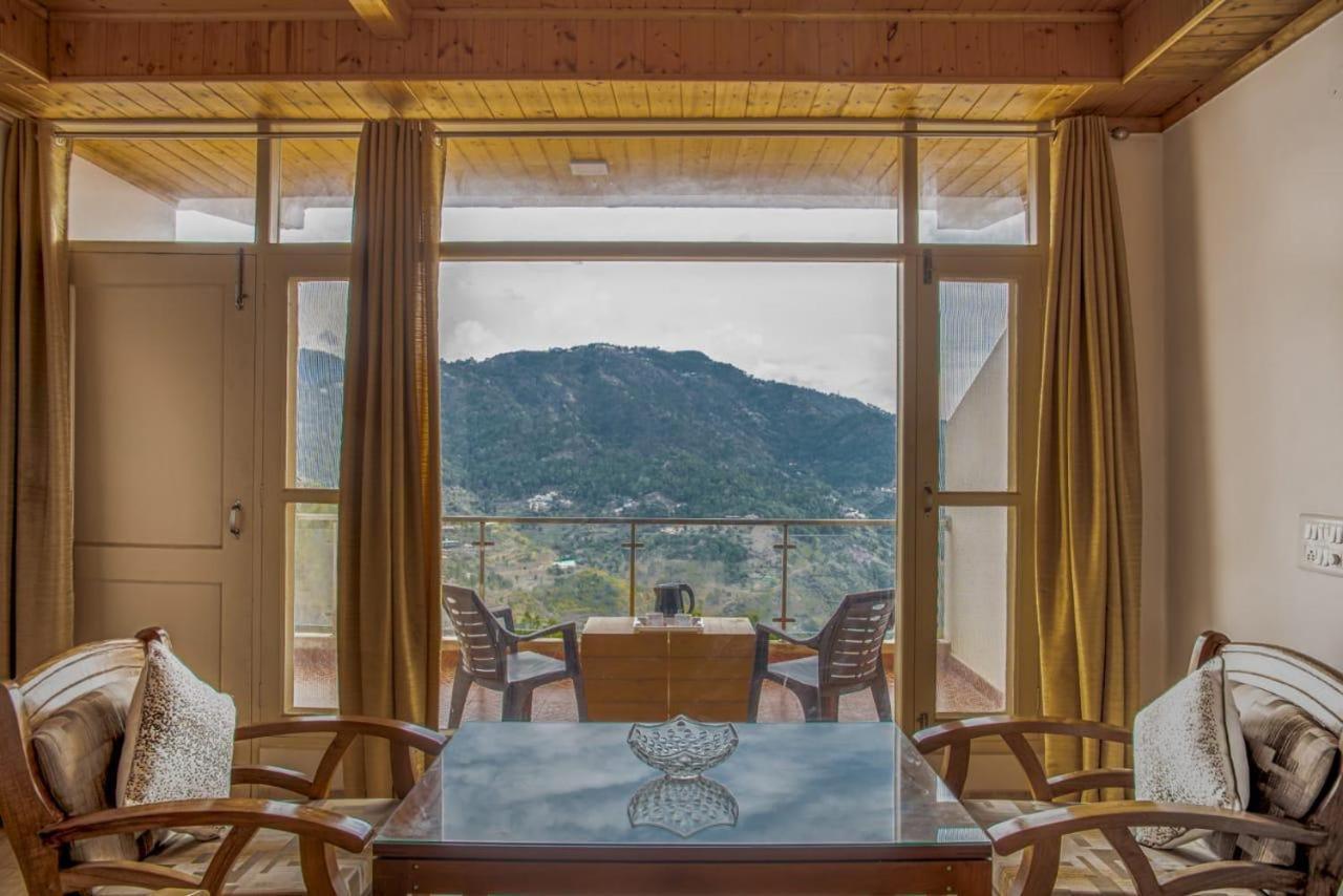 The Western Heights I Serviced Apartments I Pvt Balcony I Lift I Peacefull Area I Family Accomodation I Kasauli I By Exotic Stays المظهر الخارجي الصورة