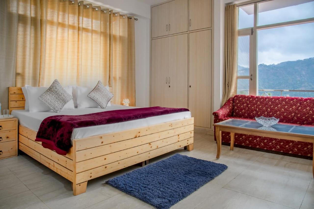 The Western Heights I Serviced Apartments I Pvt Balcony I Lift I Peacefull Area I Family Accomodation I Kasauli I By Exotic Stays المظهر الخارجي الصورة