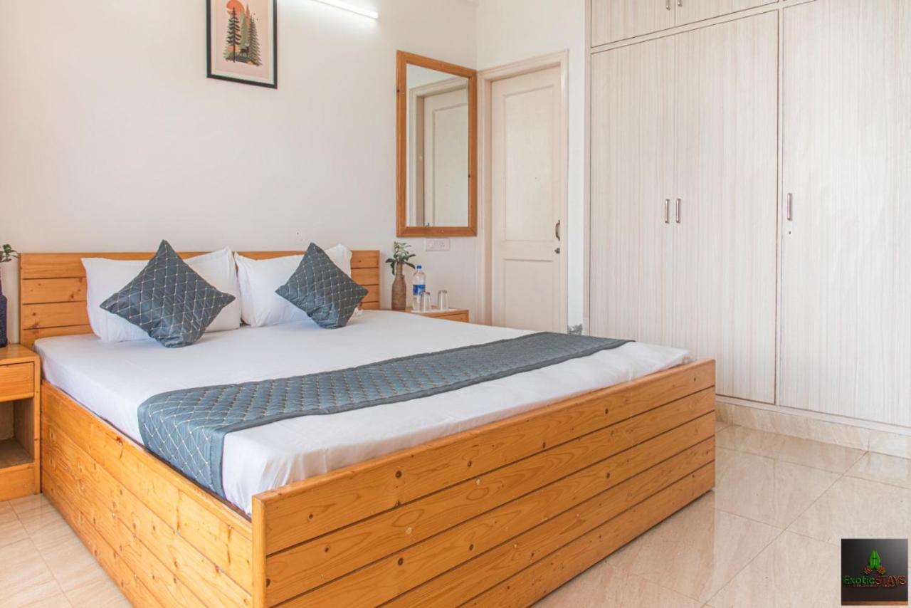 The Western Heights I Serviced Apartments I Pvt Balcony I Lift I Peacefull Area I Family Accomodation I Kasauli I By Exotic Stays المظهر الخارجي الصورة
