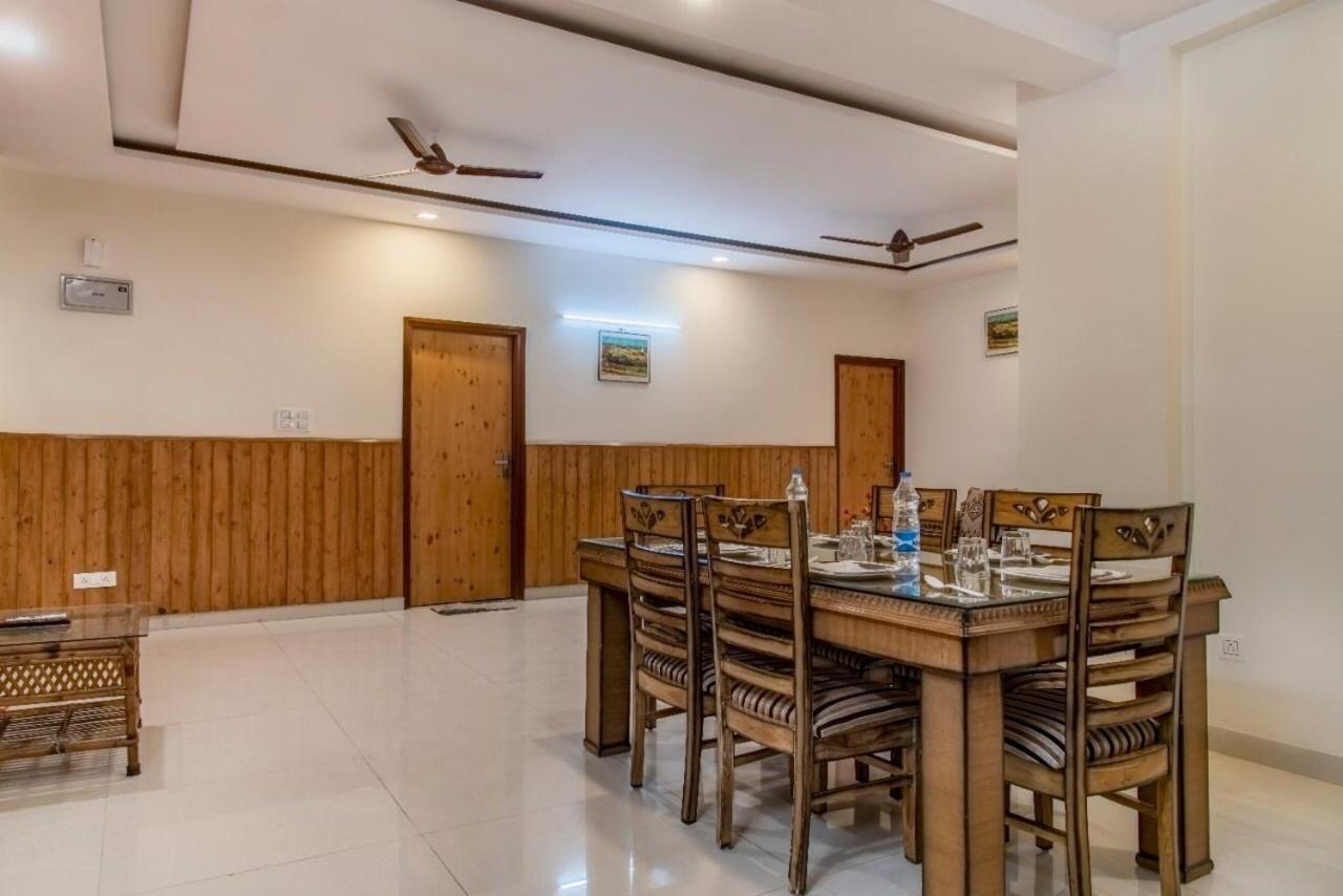 The Western Heights I Serviced Apartments I Pvt Balcony I Lift I Peacefull Area I Family Accomodation I Kasauli I By Exotic Stays المظهر الخارجي الصورة